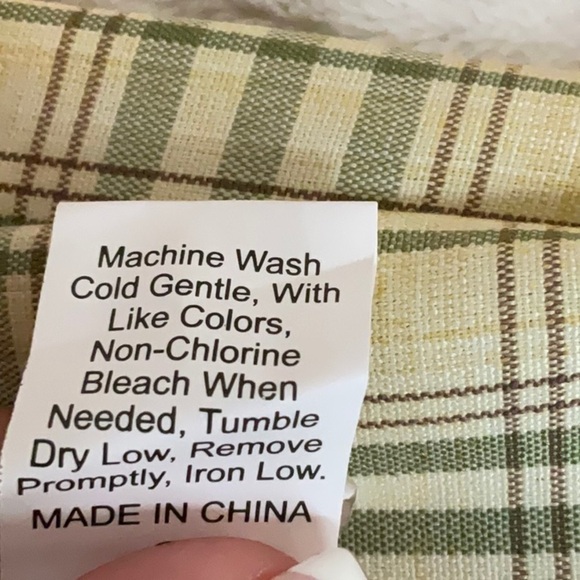 Long Sleeve Marble Print Crop Top - Picture 7 of 8